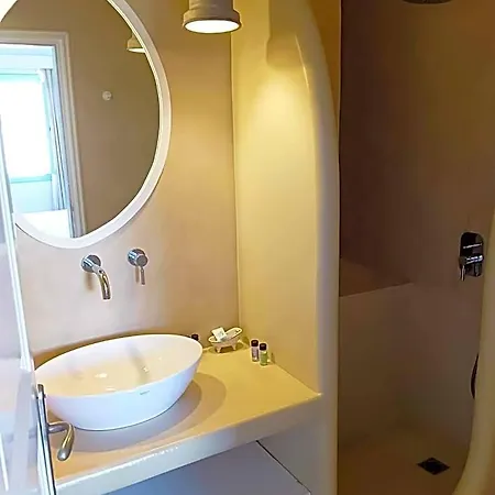 Anemousa Hotel 2*